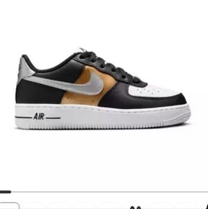 Nike Air Force 1 "Black/Metallic Silver/White" Grade School Kids' Shoe 5y
